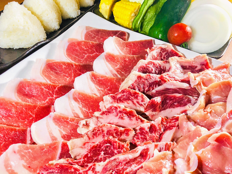 開放的な空間で楽しめる、こだわりの手ぶらBBQプラン♪