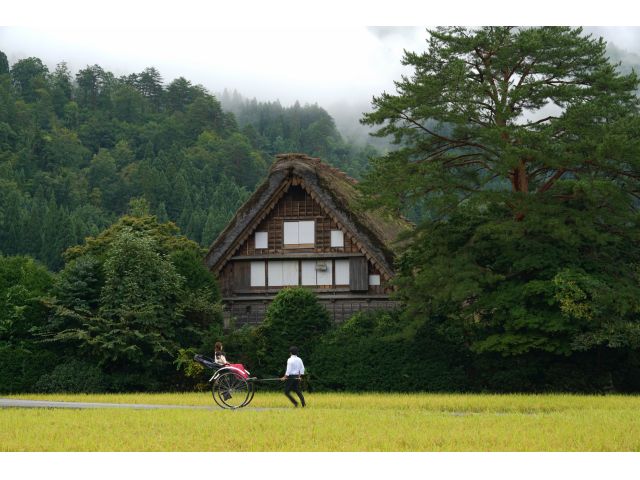 新しい視点で白川郷をお楽しみください!