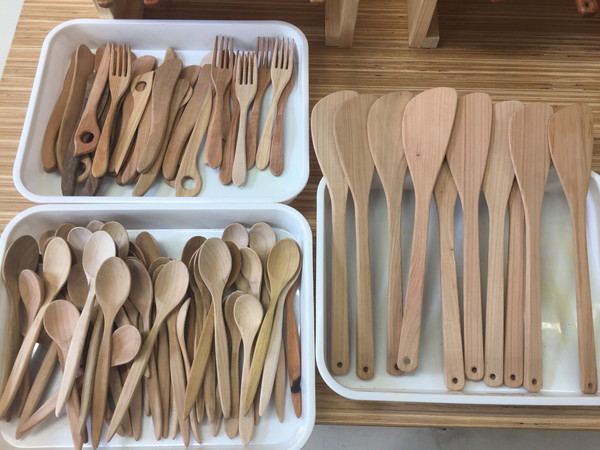 ؂̃Jg[̓Xv[tH[NA؃xȂǂ̒Iׂ܂