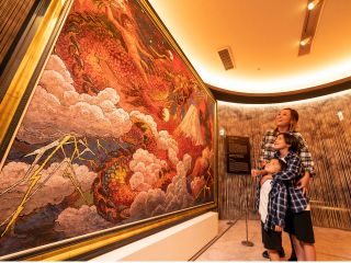 文化勲章受章画家 絹谷幸二の色鮮やかでエネルギッシュな作品を堪能しよう!