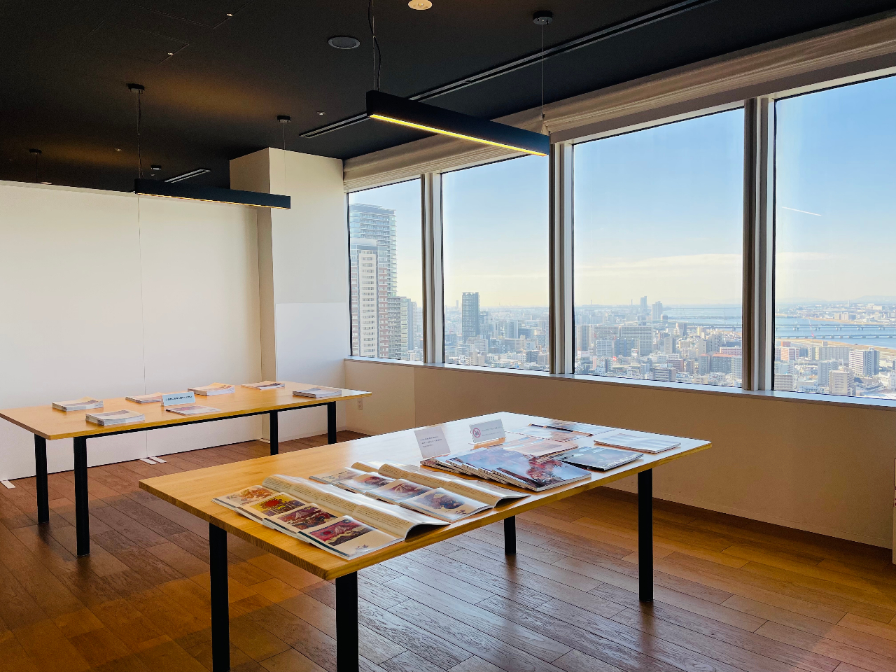 ���[�N�V���b�v�X�y�[�X