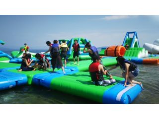 ウォーターパークアスレチック 手ぶらでバーベキュー 大満足bbqと水上アトラクションの嬉しいセット 近江牛 高島名物とんちゃん焼き 大満足間違いなし ファミリー カップル 女性におすすめ 白ひげビーチ じゃらん遊び体験