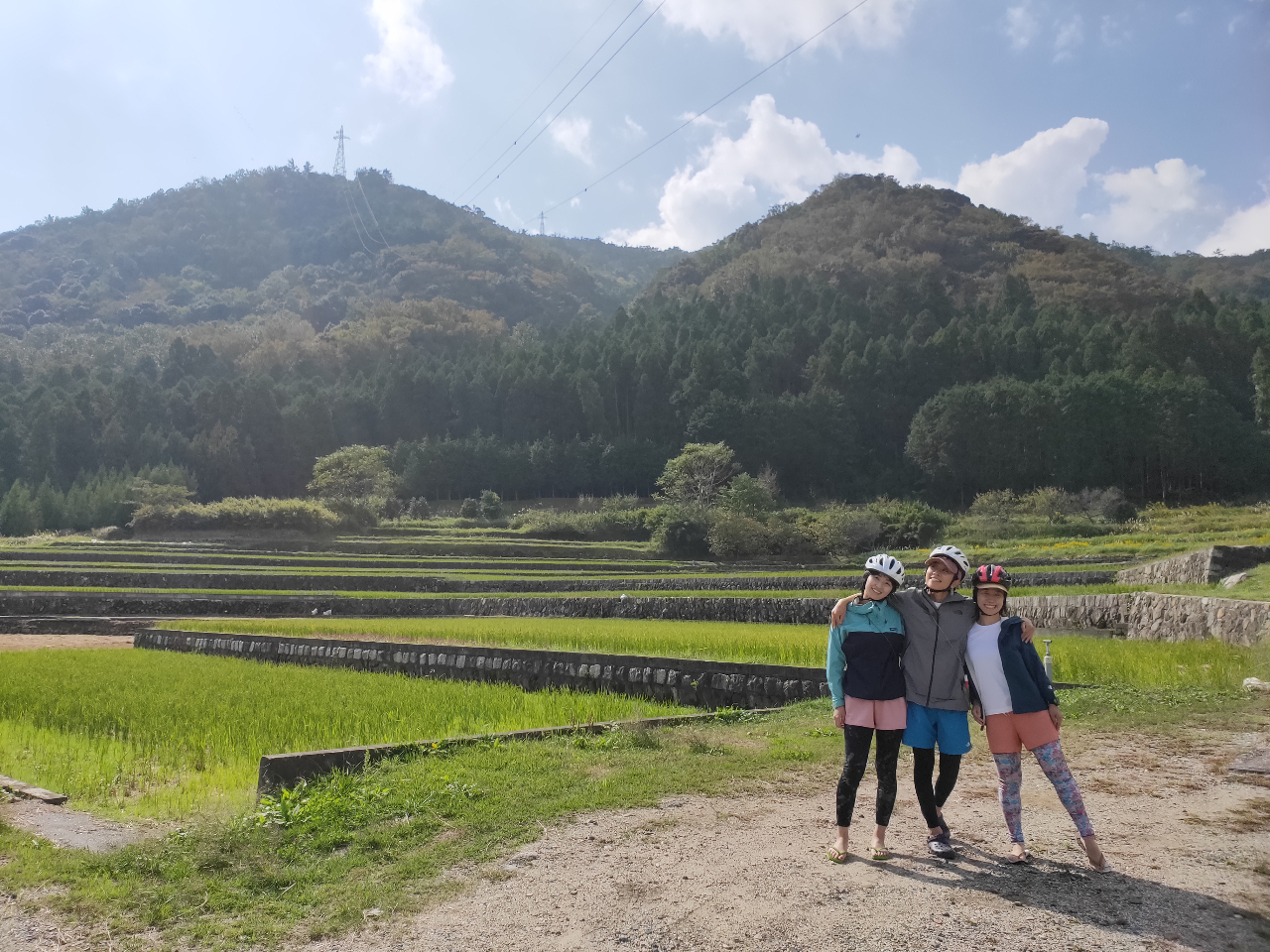 ]Ԃłǂ蒅ȂiFɑV[ggbvłB