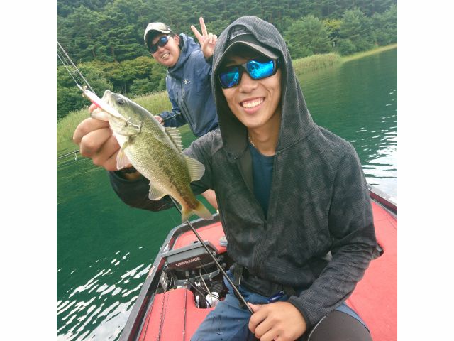 河口湖で気軽にボートフィッシング体験 ブラックバス釣り 2時間5000円 吉田 尚晃 河口湖フィッシングガイドサービス Fujisanbike 河口湖畔店 じゃらん遊び体験 河口湖で気軽にボートフィッシング体験 ブラックバス釣り 2時間5000円 吉田 尚晃 河口湖フィッシングガイドサービス Fujisanbike 河口湖畔店 じゃらん遊び体験