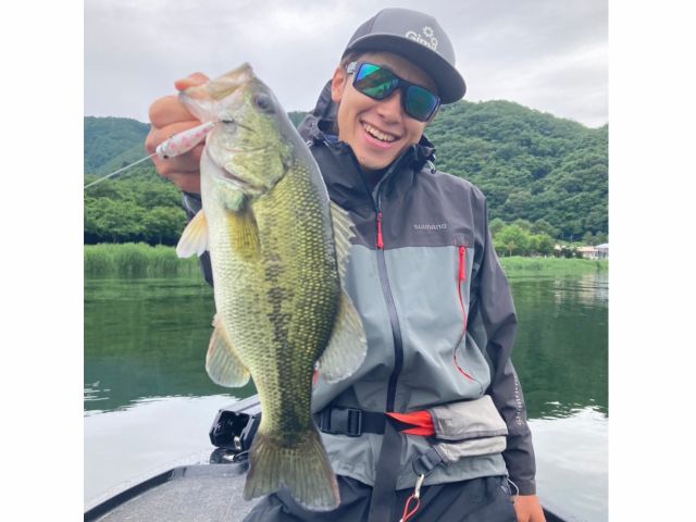 河口湖で気軽にボートフィッシング体験 ブラックバス釣り 2時間5000円 吉田 尚晃 河口湖フィッシングガイドサービス Fujisanbike 河口湖畔店 じゃらん遊び体験 河口湖で気軽にボートフィッシング体験 ブラックバス釣り 2時間5000円 吉田 尚晃 河口湖フィッシングガイドサービス Fujisanbike 河口湖畔店 じゃらん遊び体験