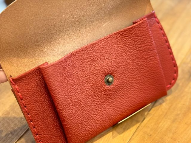 手帳やスマホ、マスク入れなど小物入れとして