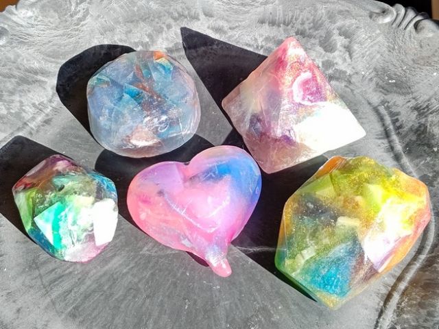 キラキラきれいな宝石石けん作り 2種制作 お子様や女性 ファミリーにおすすめ 和ノ花 nanoka じゃらん遊び体験 キラキラきれいな宝石石けん作り 2種制作 お子様や女性 ファミリーにおすすめ 和ノ花 nanoka じゃらん遊び体験