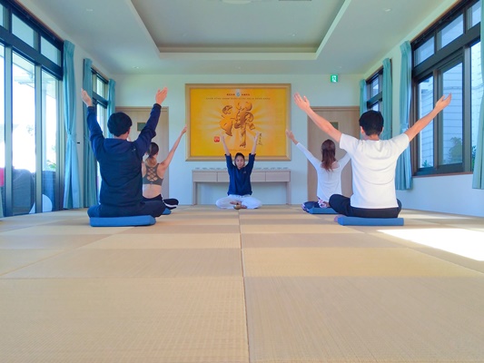 沖縄 恩納村 ヨガ メディテーション 女性 カップルにオススメ 自然に囲まれて行う瞑想体験 独自の呼吸法 最大にエネルギーチャージ リフレッシュ 雨の日でも安心 Wayn Zen恩納荘園 じゃらん遊び体験 沖縄 恩納村 ヨガ メディテーション 女性 カップルにオススメ 自然に囲まれて行う瞑想体験 独自の呼吸法 最大にエネルギーチャージ リフレッシュ 雨の日でも安心 Wayn Zen恩納荘園 じゃらん遊び体験