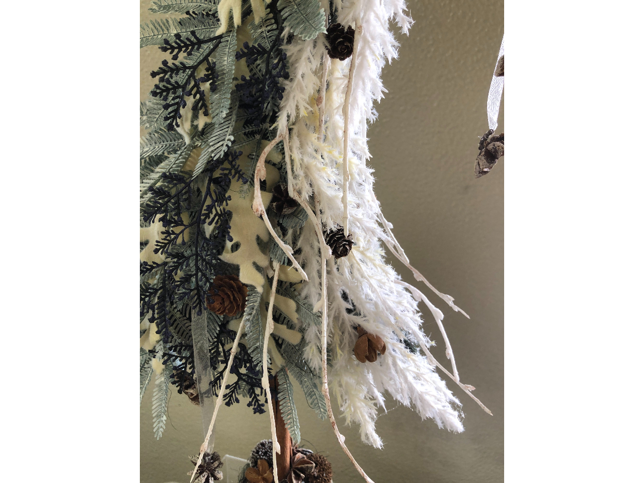 A[eBtBVt[Ƃ͎vȂRȐGB