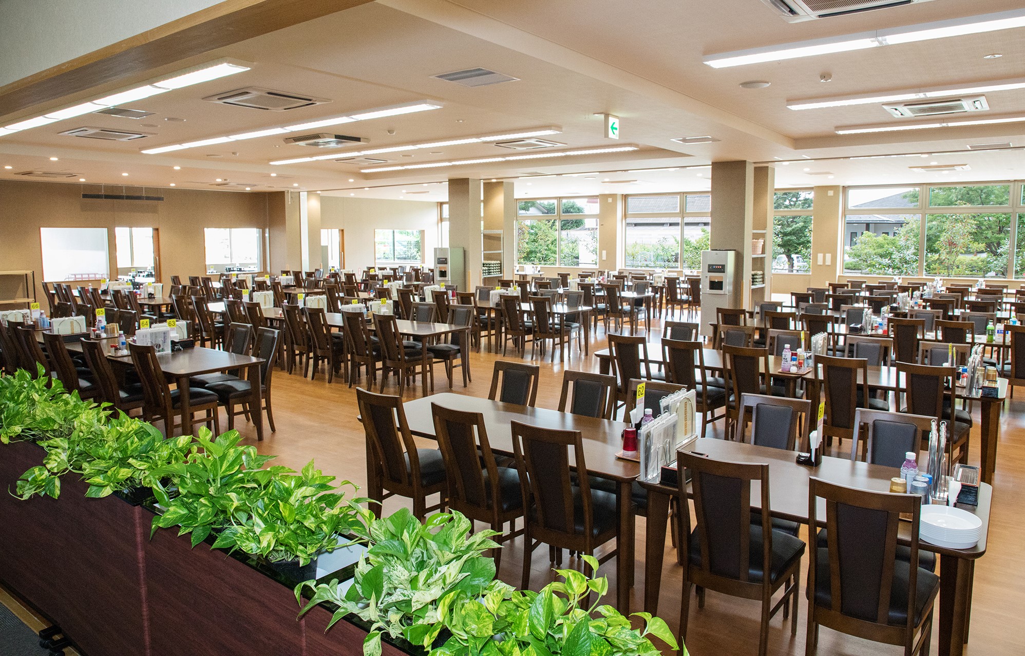 LԂ僊j[AIp₷e[uȂ𑝂₵܂BȂqlp悤A~܂B