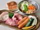 焼肉にスモークにベーコンにサンドイッチに焼きそば BBQの楽しみがぎゅっと詰まったお料理です
