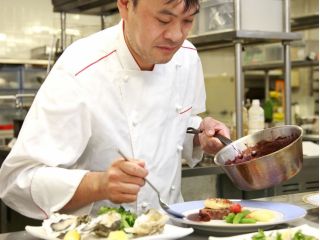 ディナー シェフ自慢のステーキ ゆったり ディナーでお楽しみ下さい コロナ対策実施中 ファミリー 女性同士 カップルにおすすめ ホテルユニオンヴェール じゃらん遊び体験