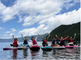 柔らかな水の感覚、太陽の温かさ、心地の良い風を感じてここでしか見れない景色を!!水上散歩で心地よく楽しもう♪