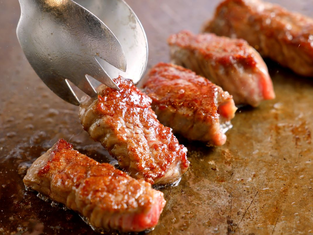 ビーフステーキ