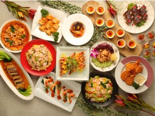 11/1〜11/30 【海老づくしフェア】