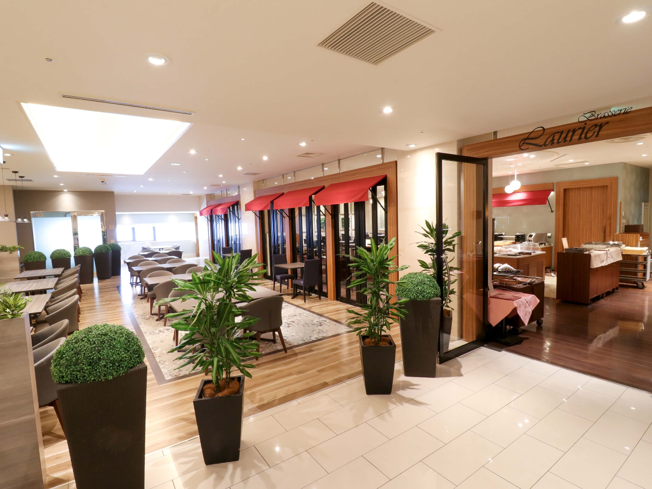 ����w�����I6F�u�z�e�����g���|���^������v���̃��X�g�����u�u���b�X���[���[���G�v