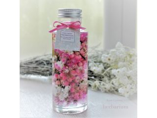 こちらのサイズのボトルで1,500円です。