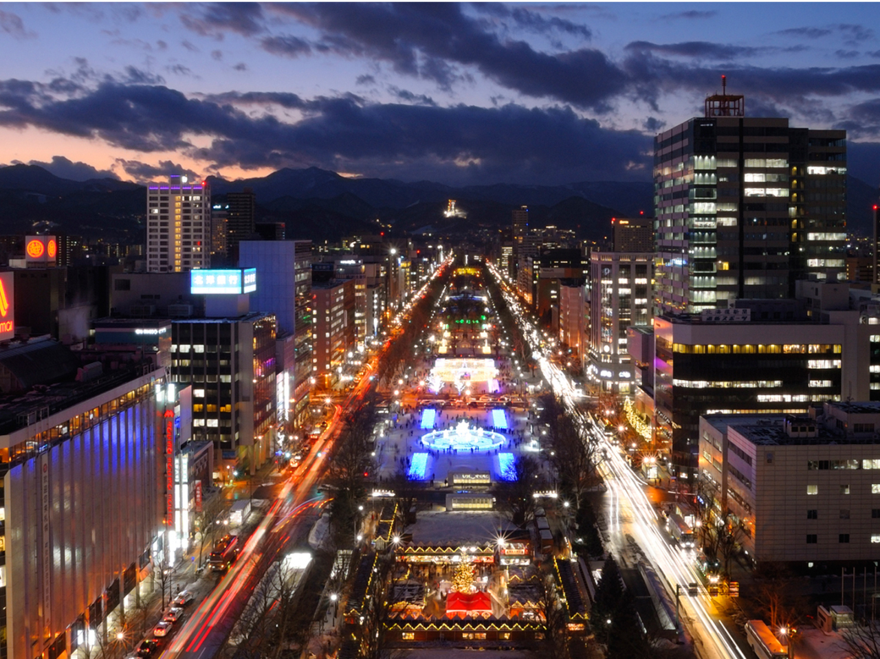 �C���~�l�[�V�����̃e���r�� ���Б�ʌ������炲�����������I