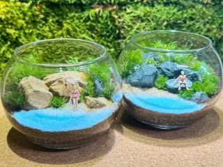 ガラス容器の中に海の風景を制作していきます!