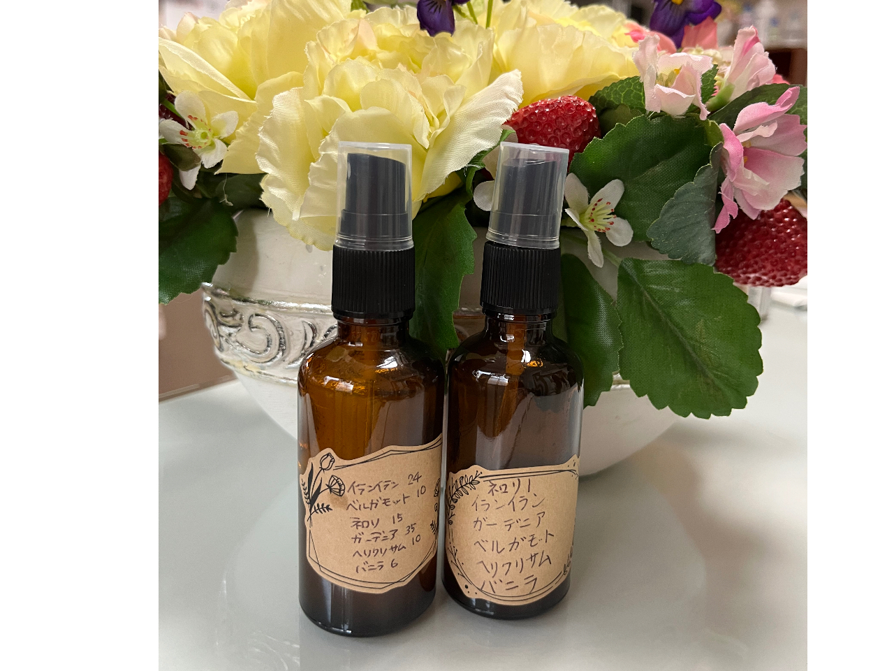 たくさんの香りからゆっくり香って選んで製作していただくのですが お互いの好みを初めて知る機会にもなる楽しい思い出になる様です