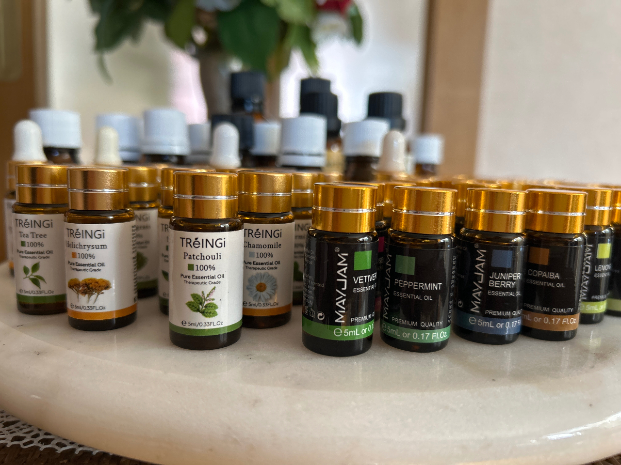 今日の日の気分がありましたらお知らせ下さいね 必要な香りを身体が選ぶ様ですので 予防医学にアロマセラピーは取り組まれていますから?