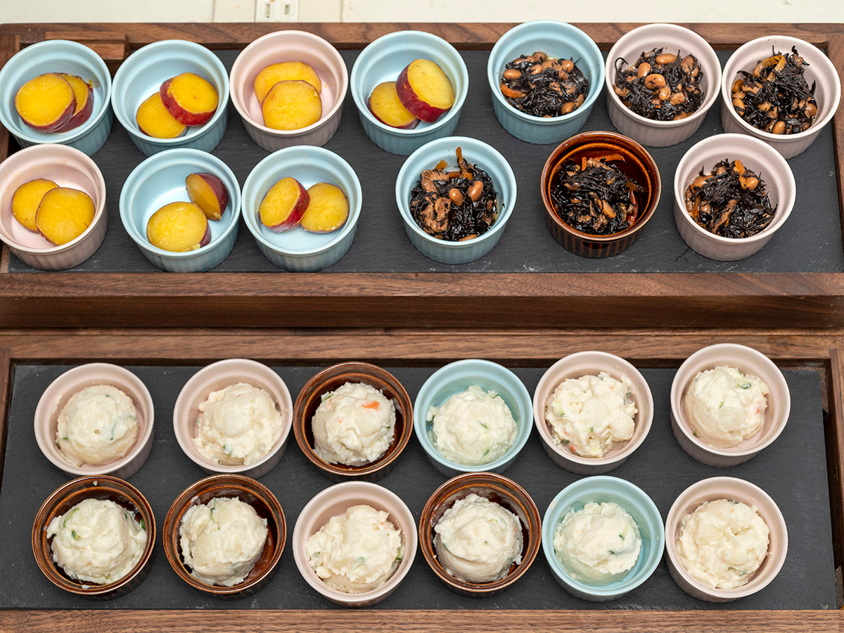 7：00～8：30】【三重県産米ご飯×焼き立てパン食べ放題の朝食