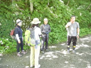 山岳ガイドと行く 湯檜曽川と三沢めぐり マイナスイオンを浴びてリフレッシュ みなかみ山岳ガイド協会 じゃらん遊び体験 山岳ガイドと行く 湯檜曽川と三沢めぐり マイナスイオンを浴びてリフレッシュ みなかみ山岳ガイド協会 じゃらん遊び体験
