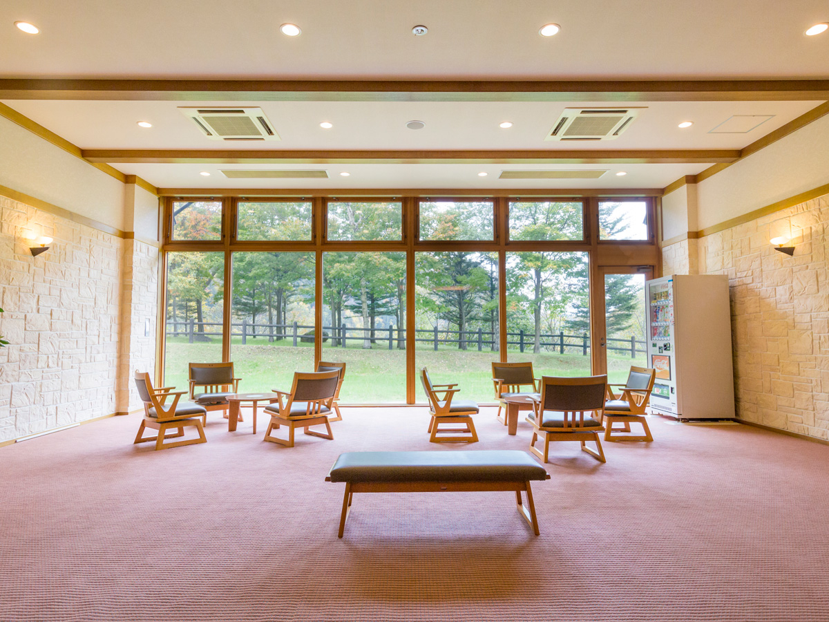 �V�؂̓��̋x�e�X�y�[�X