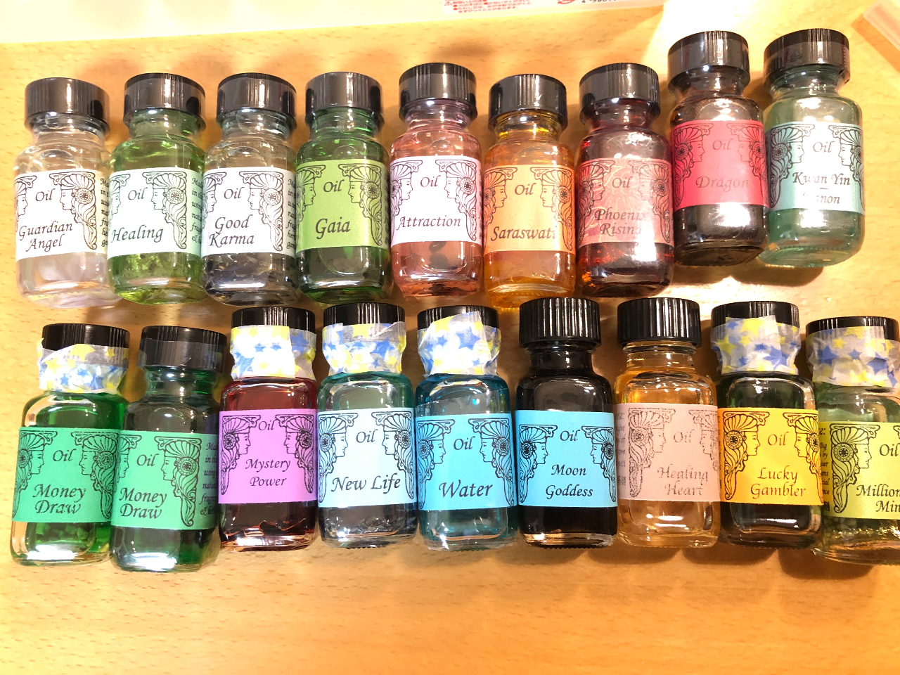 ������̃C�����~�j�{�g���ɓ���Ă����܂��B�L�[�z���_�[�E�l�b�N���X�ɂ��Ă��I�V�����ł��B