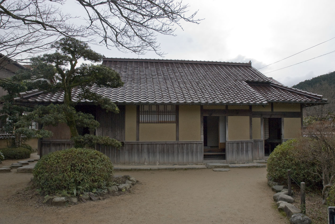 入館料100円引き 森鴎外の生涯を間近に感じ 深く知ることが出来ます 隣接する森鴎外旧宅の観覧も含みます 森鴎外記念館 じゃらん遊び体験
