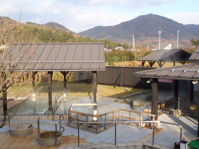 弥彦 桜井郷温泉 さくらの湯にてお待ちしております♪