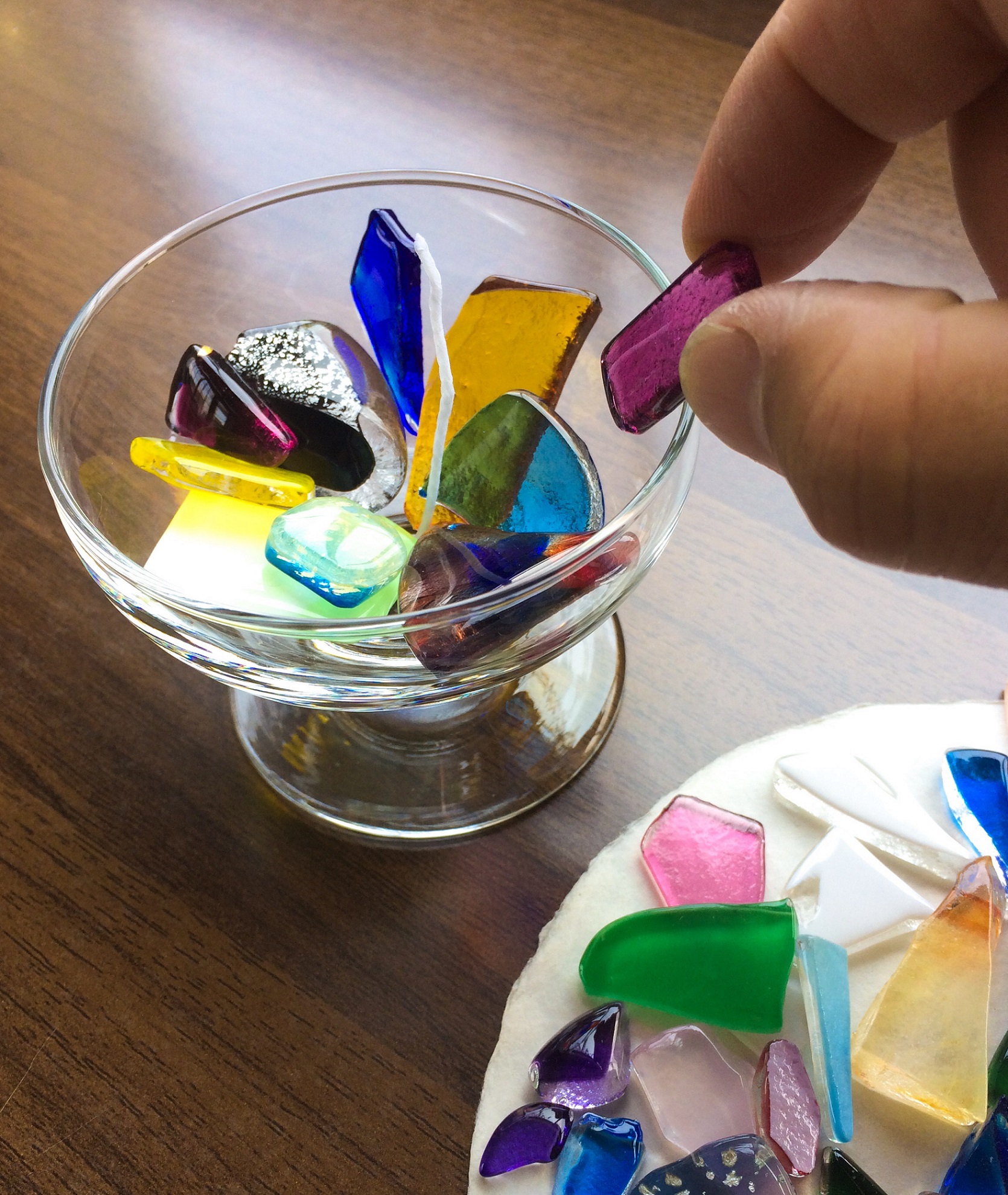 �O���X�̒��ɂ��������ׂėn�������L�����h���𗬂����ނƁc�܂�Ń[���[�̂悤�I