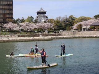 こんな街の中心でサップ体験ができます