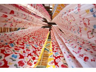 注染を干してる風景は非常に幻想的です