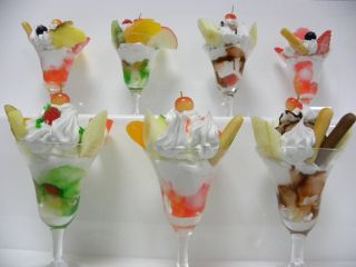 食品サンプルの王道であるパフェをおつくりいただけます♪