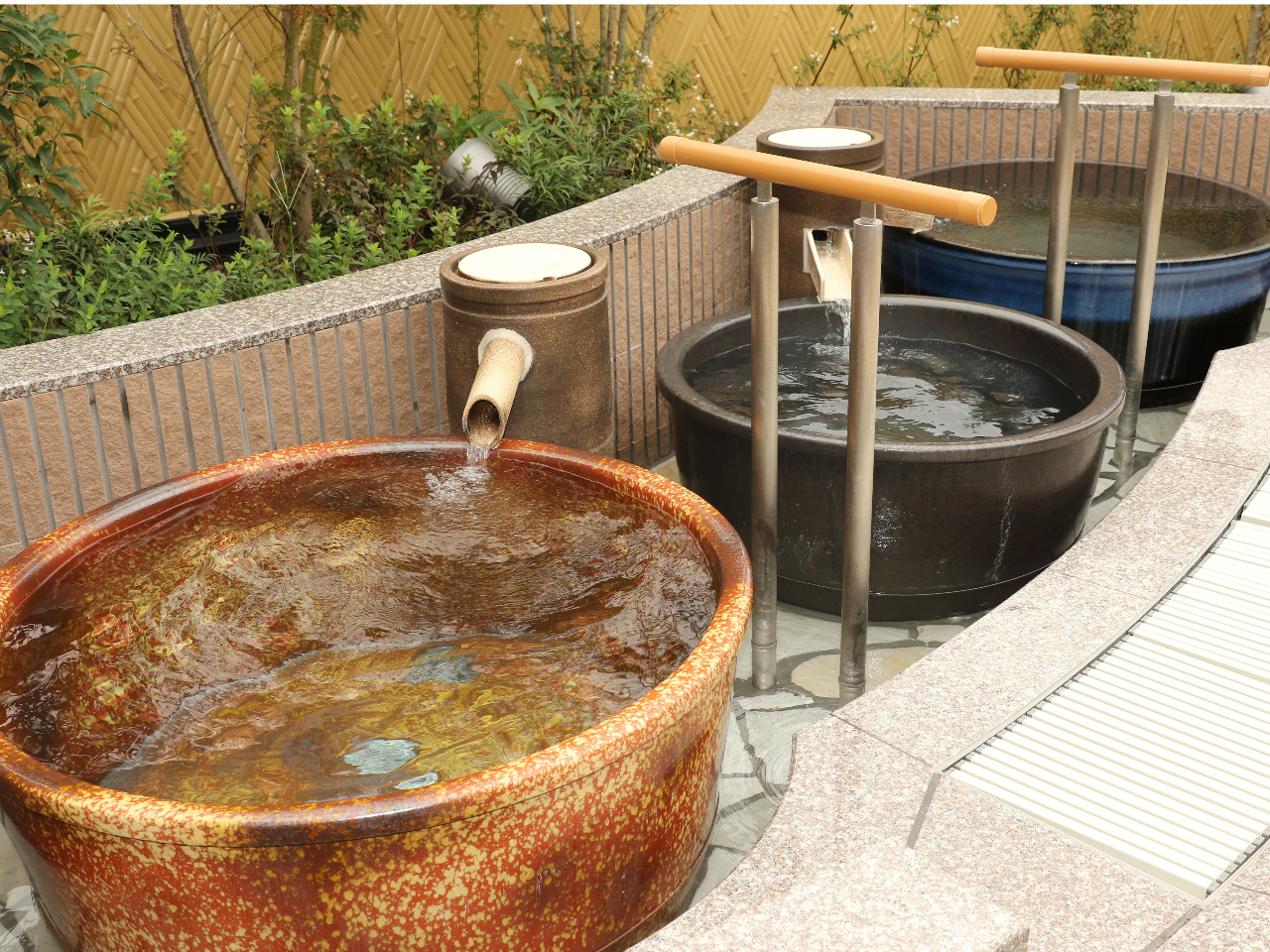 【つぼ湯】3つのつぼ湯で1人だけの贅沢な時間をお楽しみください。