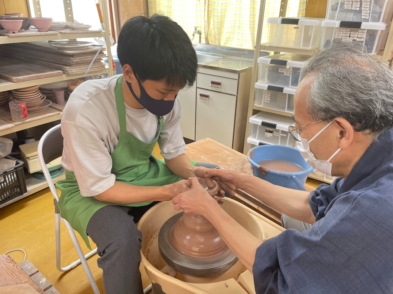 ʎwœy̍ŏ̓yL΂ƂłA͊{̕PƂ͈ႤyŒ풆łB