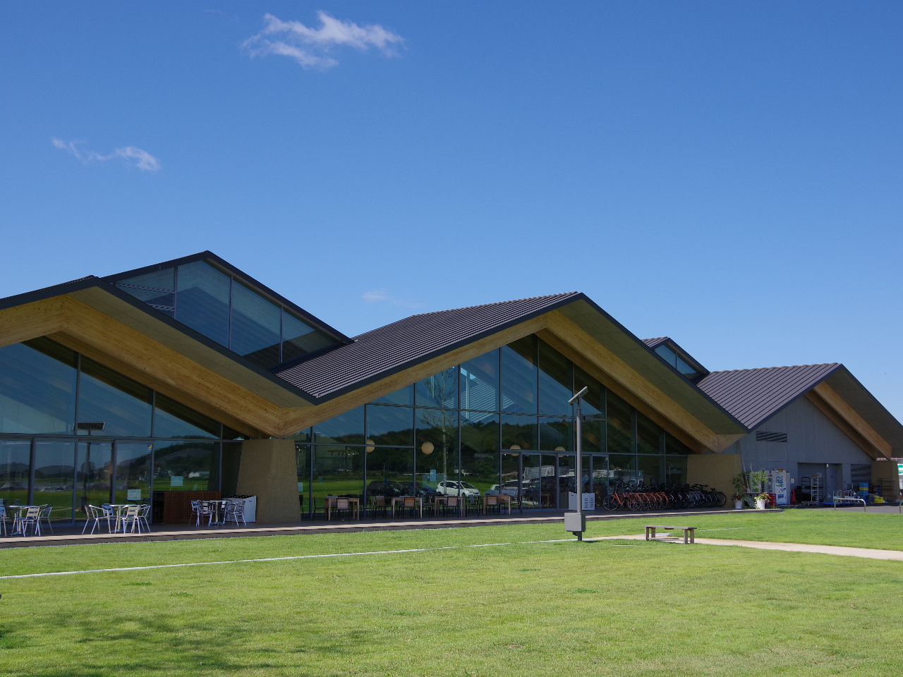 ̉wkɂ͎ŐLꂪ܂BSU~ăsNjbN߂łI