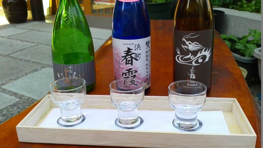 ふくのね】福井駅10分！マチナカ老舗酒店で気軽に厳選地酒飲み比べ