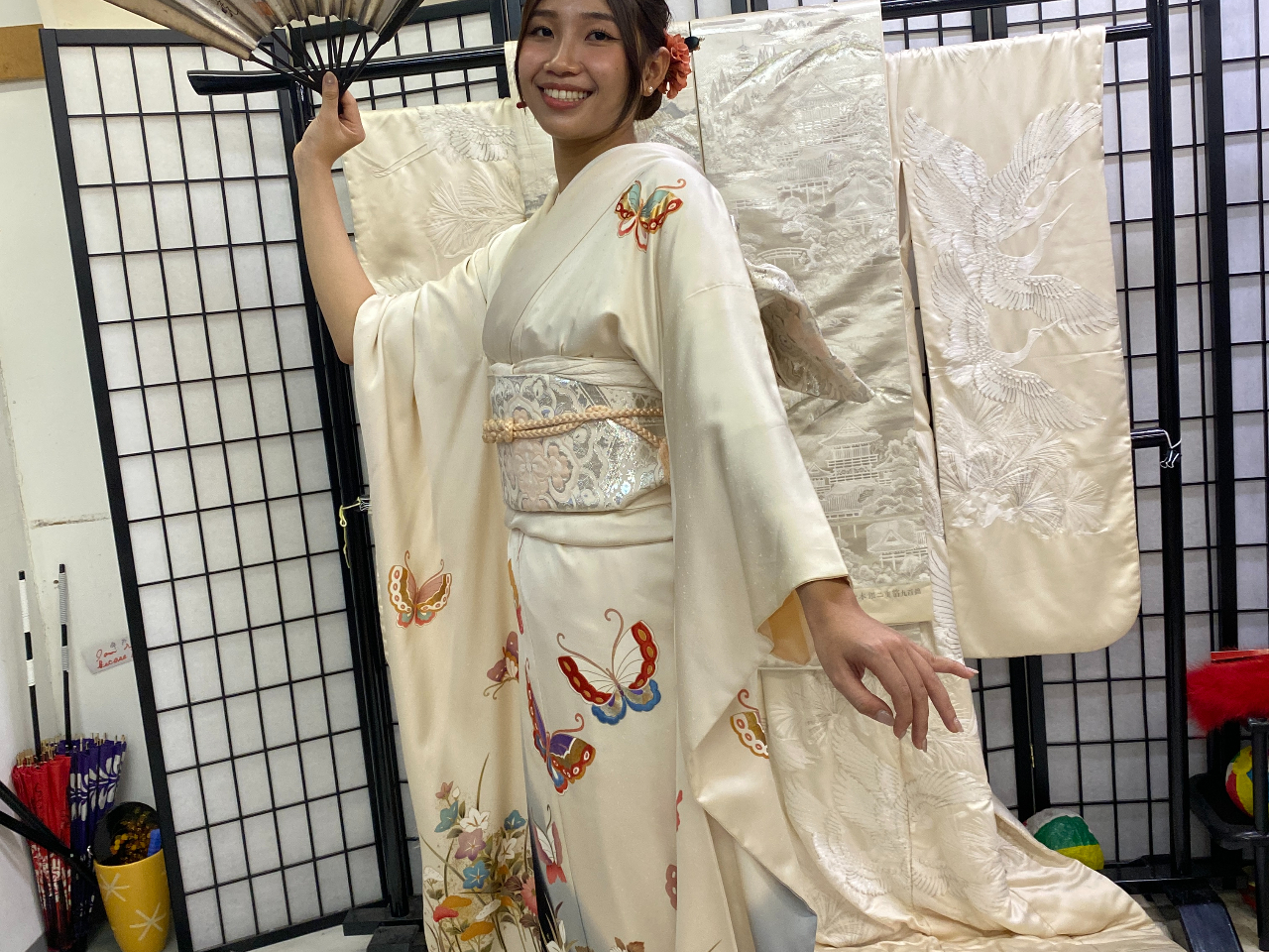 UVѐSŌ|ҕɃwA͐FXtуXLђł܂B