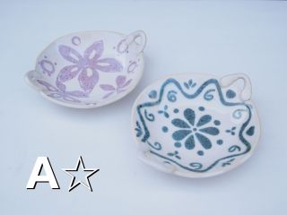 A グリーンorピンクの土を練り込んで作ります<把手自由>。大きさ約22cm程度。食パン1枚、パスタ皿にもちょうどよい大きさです。所要時間 1.5時間程度 ☆