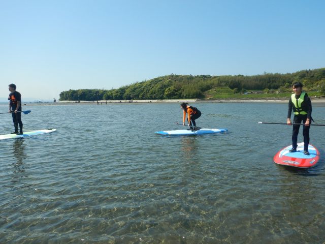 次は、立つ練習