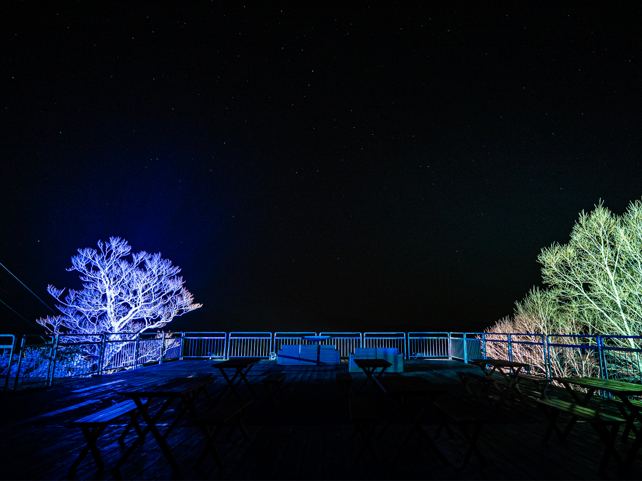 HOSHIZORA�e���X�ł͉��ƌ��̌��z�I�ȉ��o�����y���݂��������܂��I