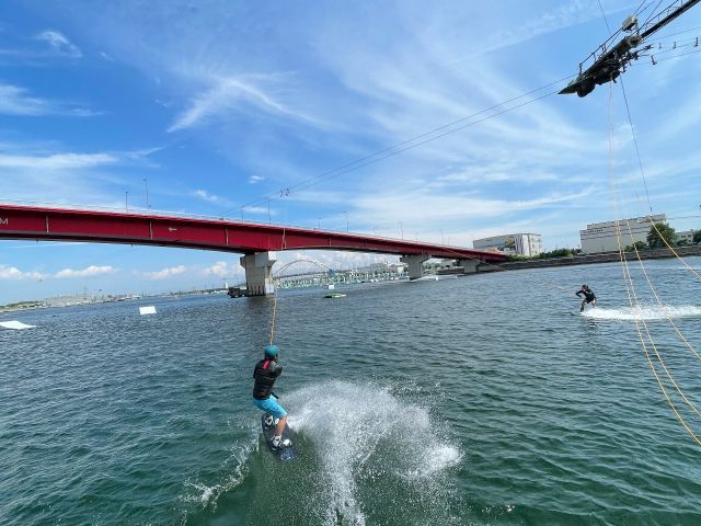 慣れれば一緒に滑ることもできます