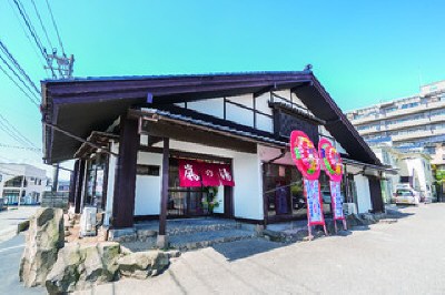 女性オーナーならではのこだわりをご堪能くださいませ。