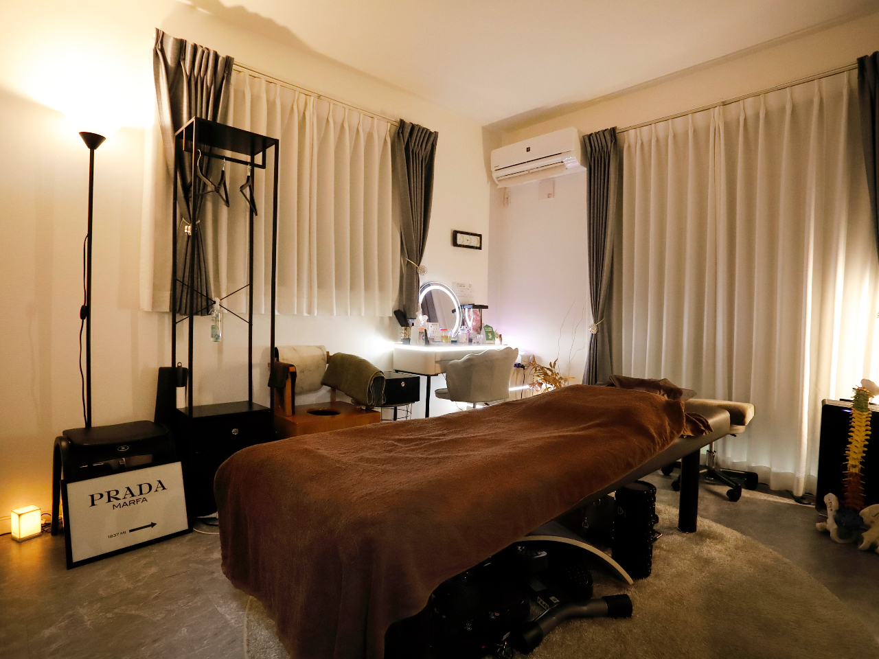 移転して施術ルームの内装も変わりました^^