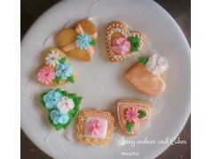生徒様作品です。とても華やかでかわいい色合いです。