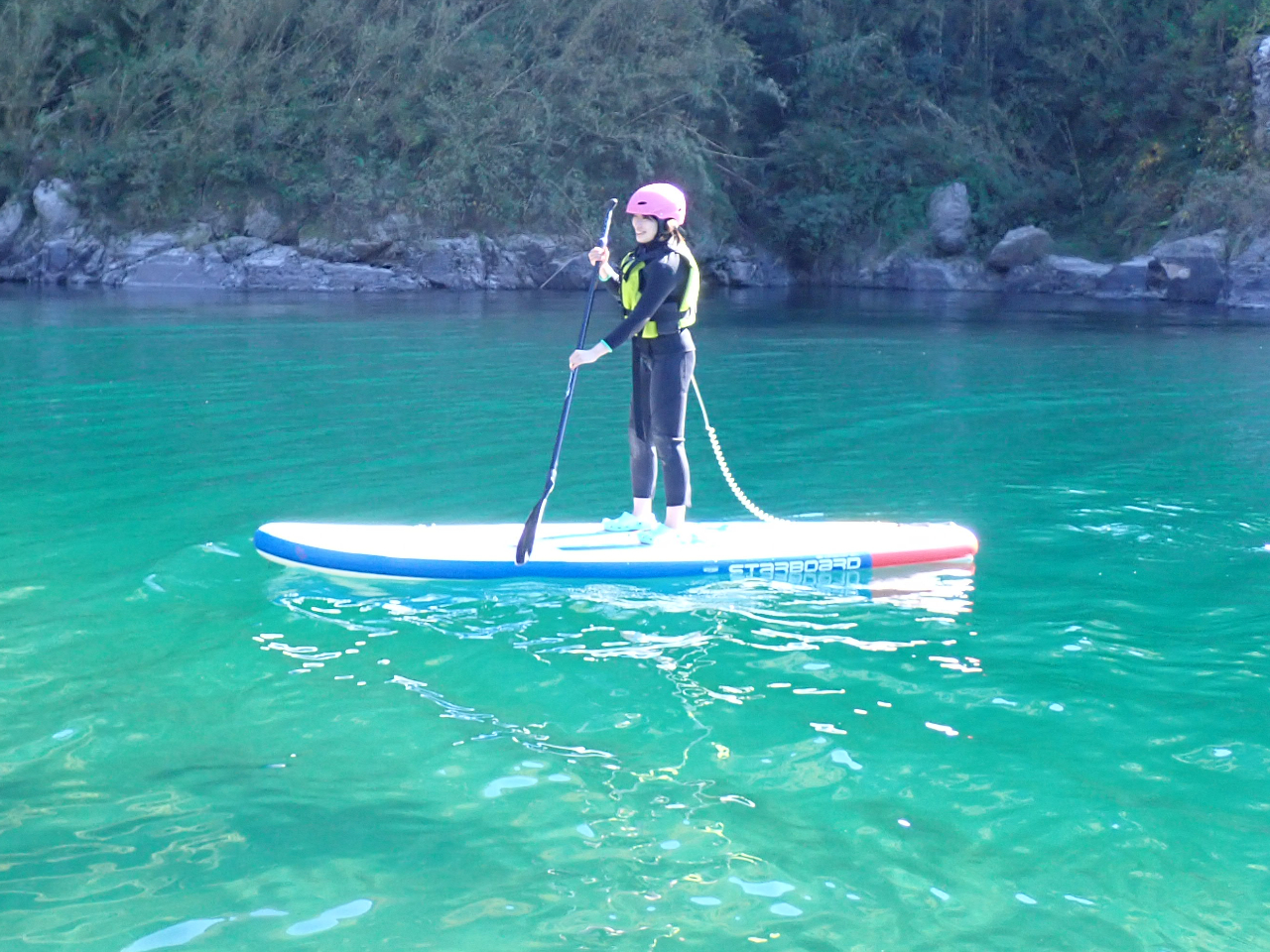 �R���f�B�V�������ǂ���΁A����Ȑm���u���[���y���߂܂��B