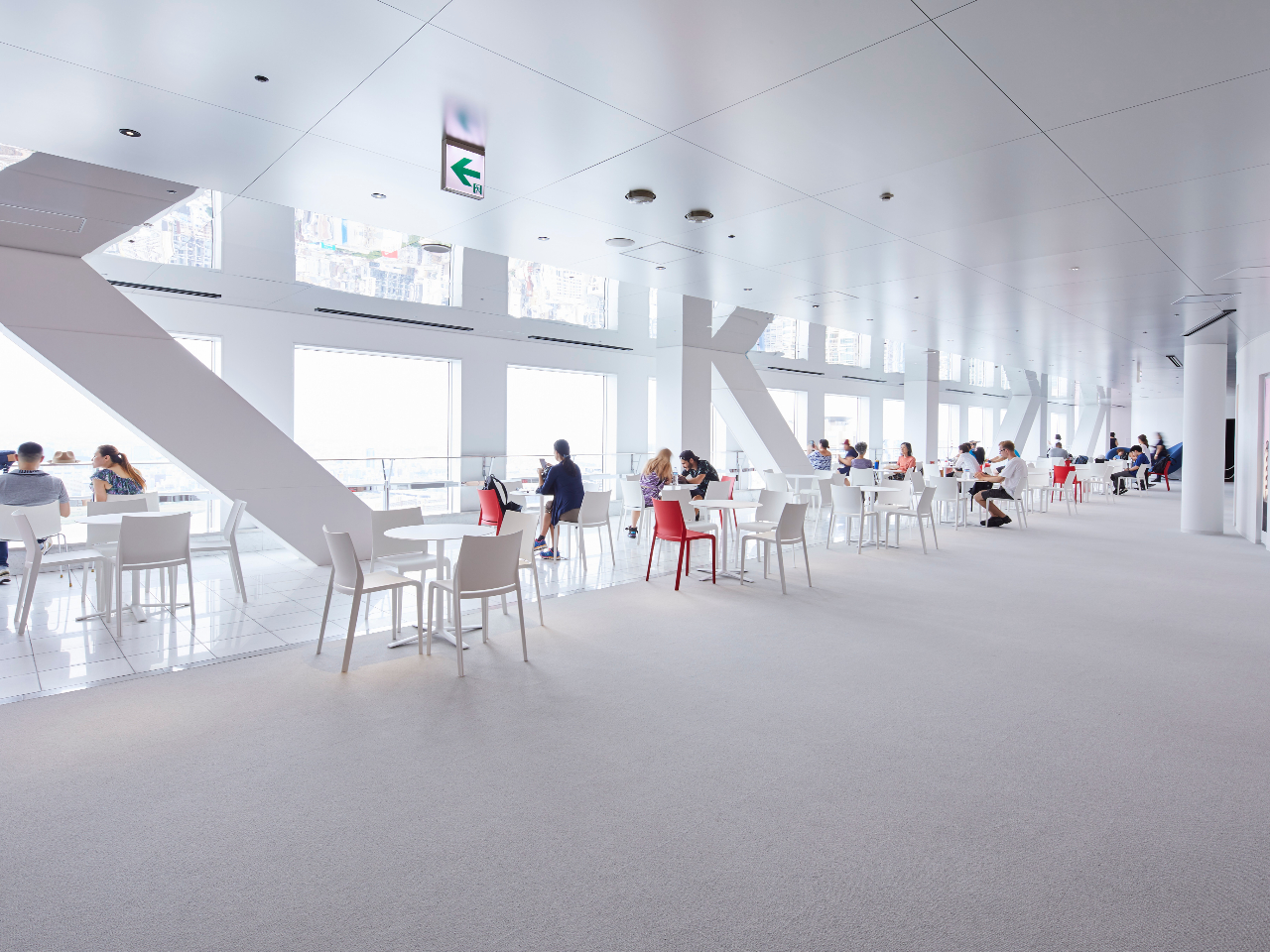 y40KEW]ziF𒭂߂Ȃ炲肨߂܂40Kɂ͎ޖLxȃj[葵cafe SKY40܂