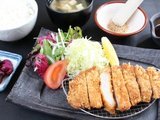 ロースカツ御膳